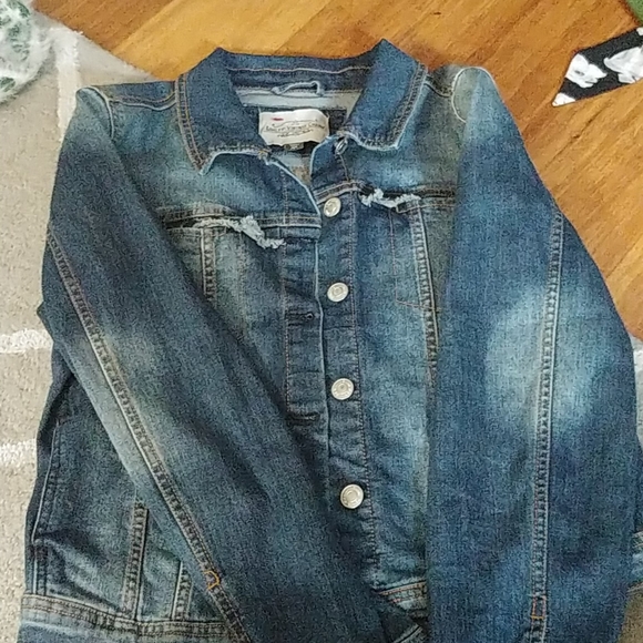 Ashley By 26 International Jackets & Blazers - EUC jean jacket